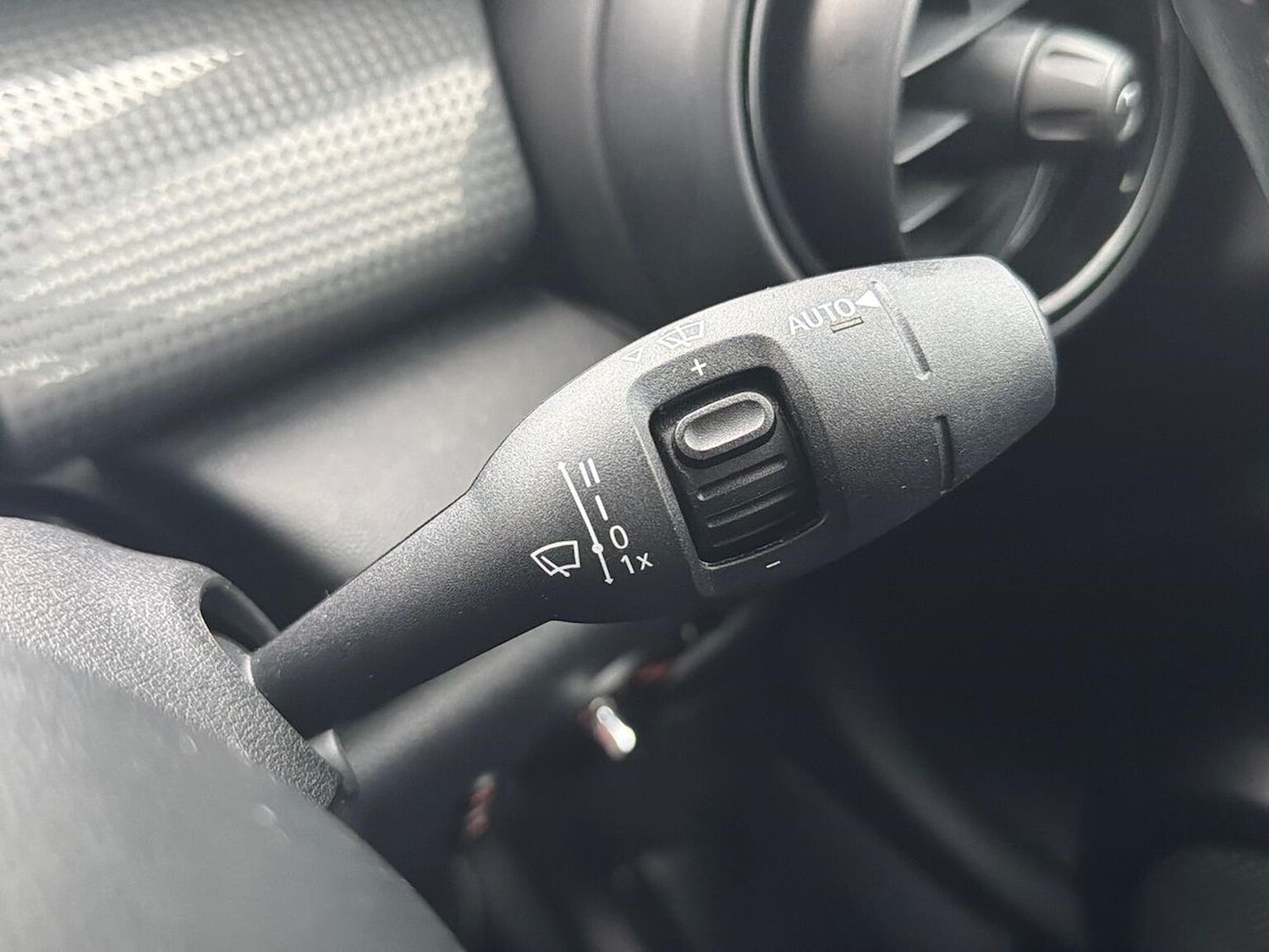 Used MINI Convertible 2019 for sale - 77813388: Photo 29