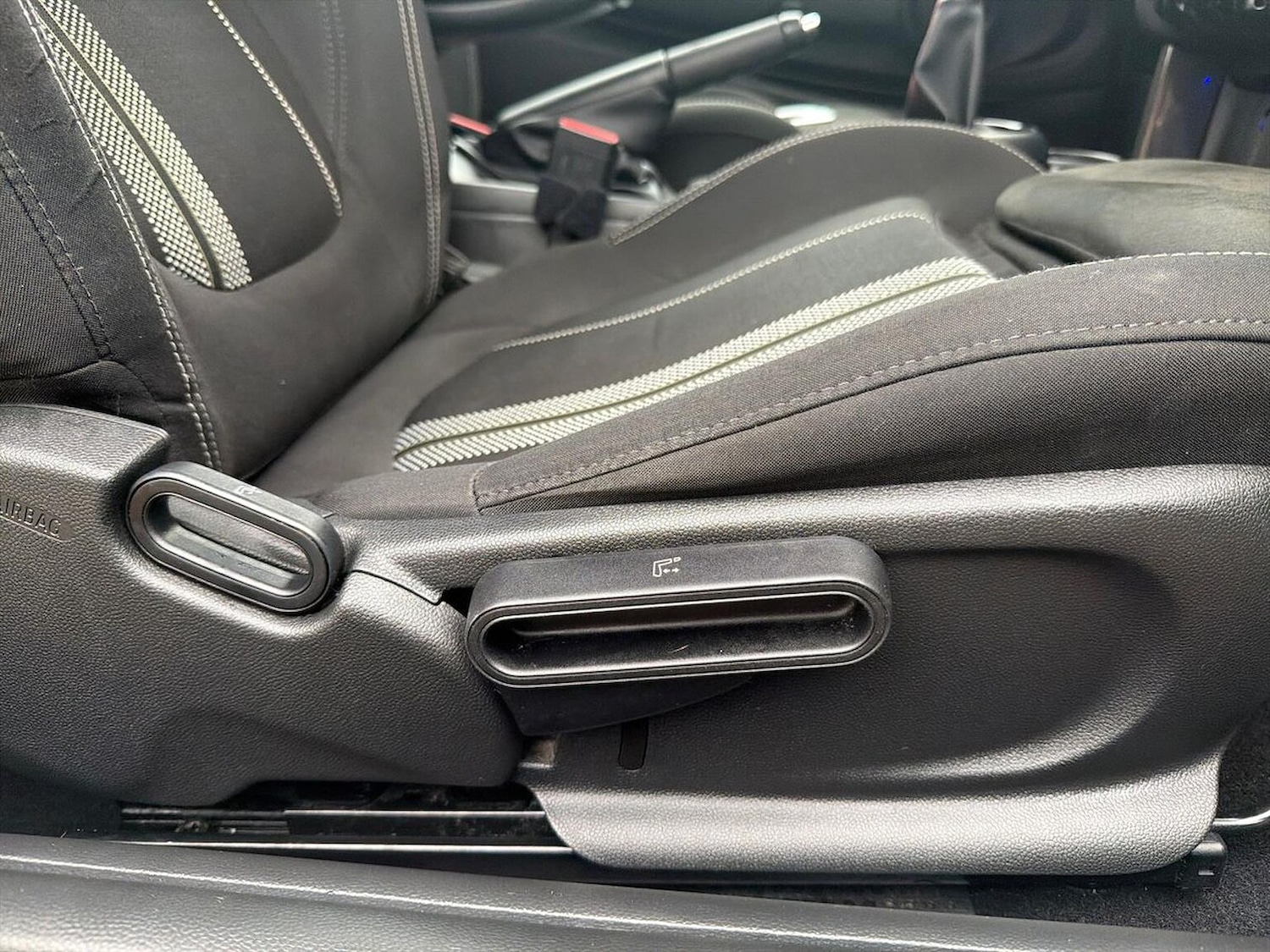 Used MINI Convertible 2019 for sale - 77813388: Photo 30