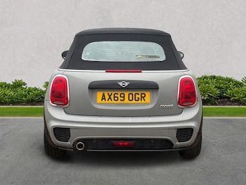 Used MINI Convertible 2019 for sale - 77813388: Photo