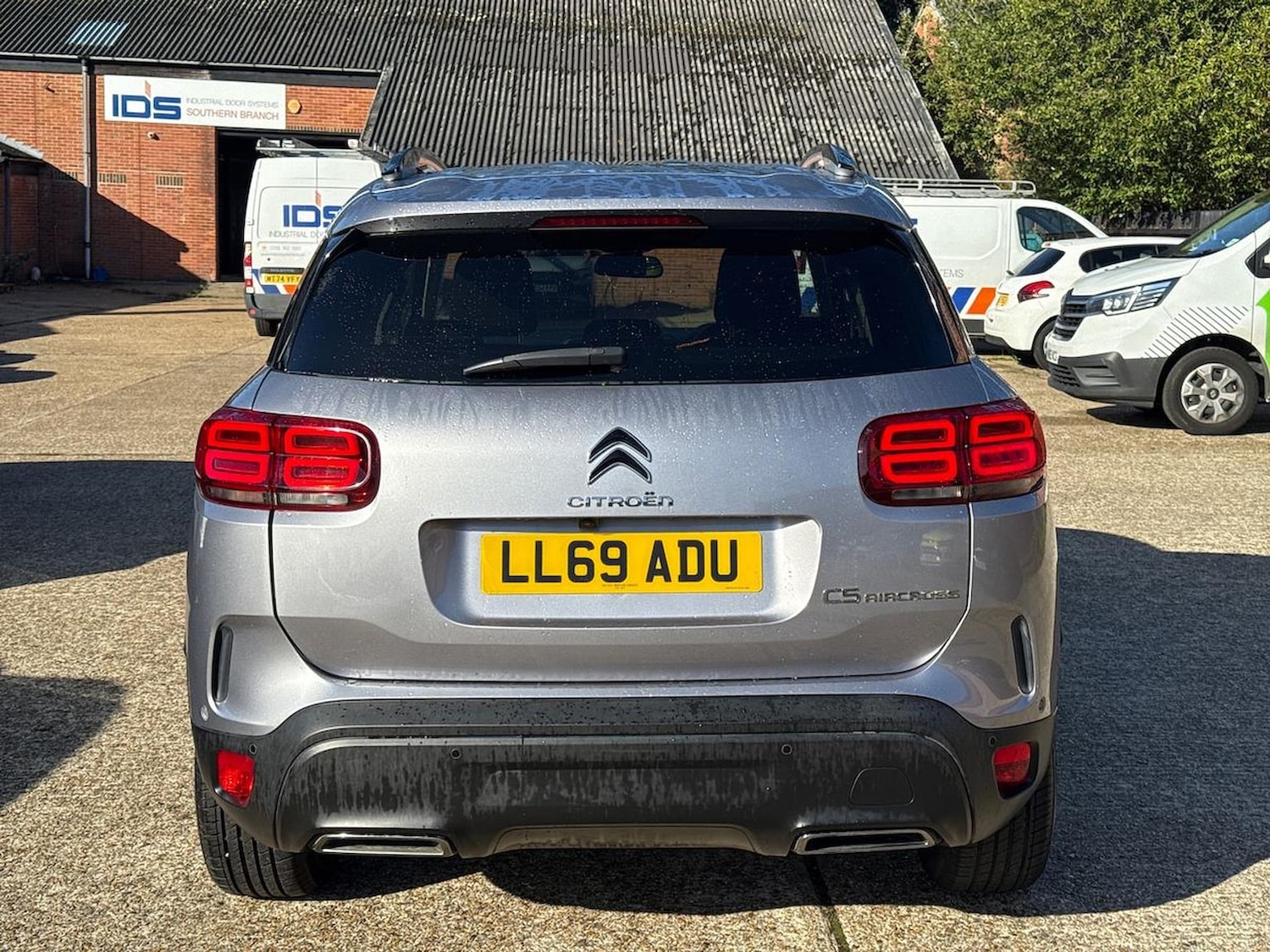 Vehicle 4