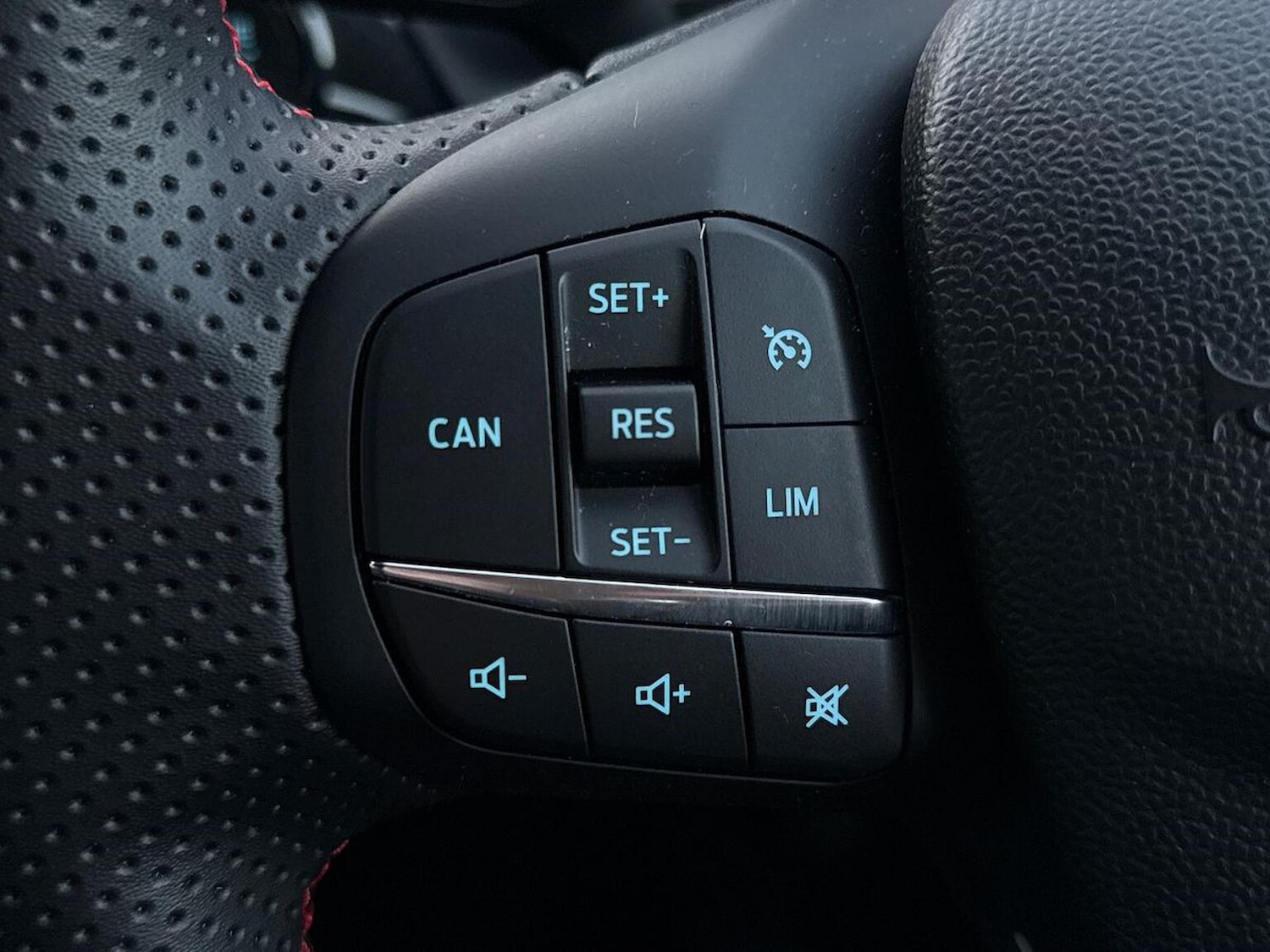 Used Ford Puma 2023 for sale - 76957578: Photo 26