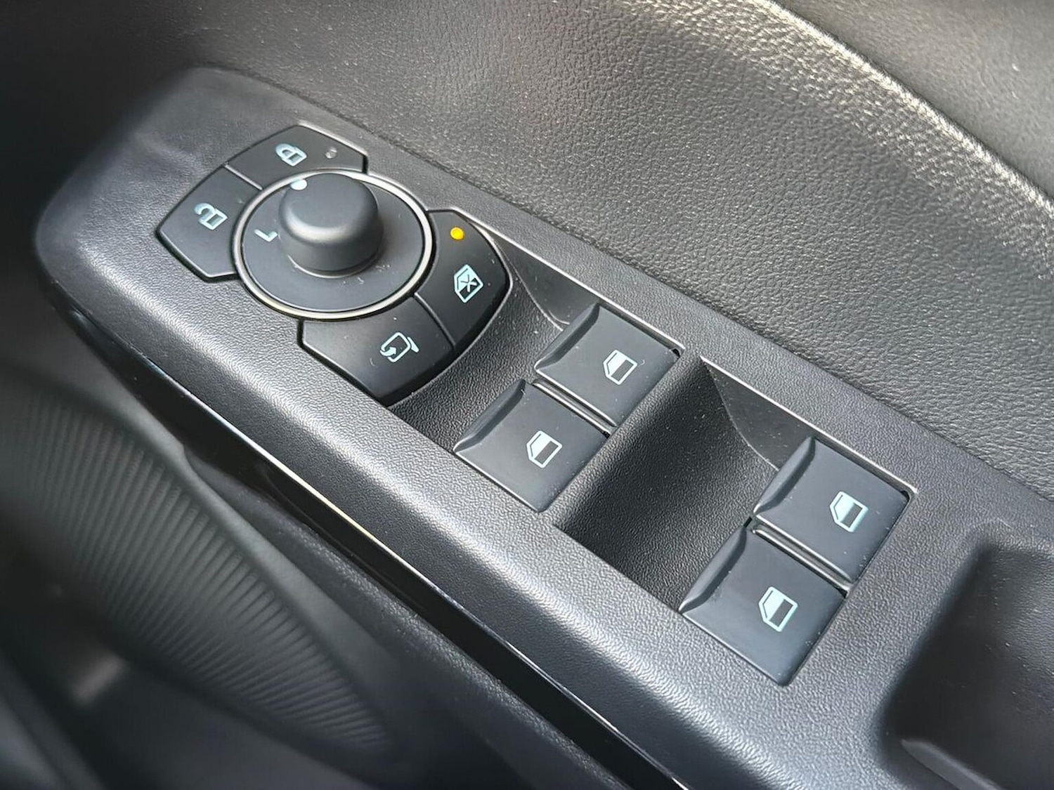 Used Ford Puma 2025 for sale - 76707565: Photo 21