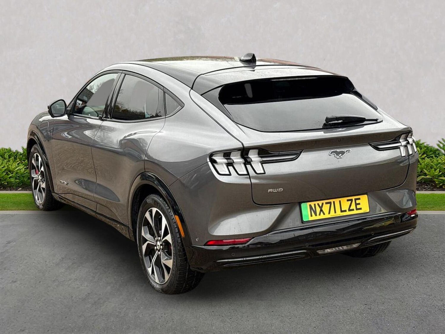 Used Ford Mustang Mach-E 2021 for sale - 76777309: Photo 2