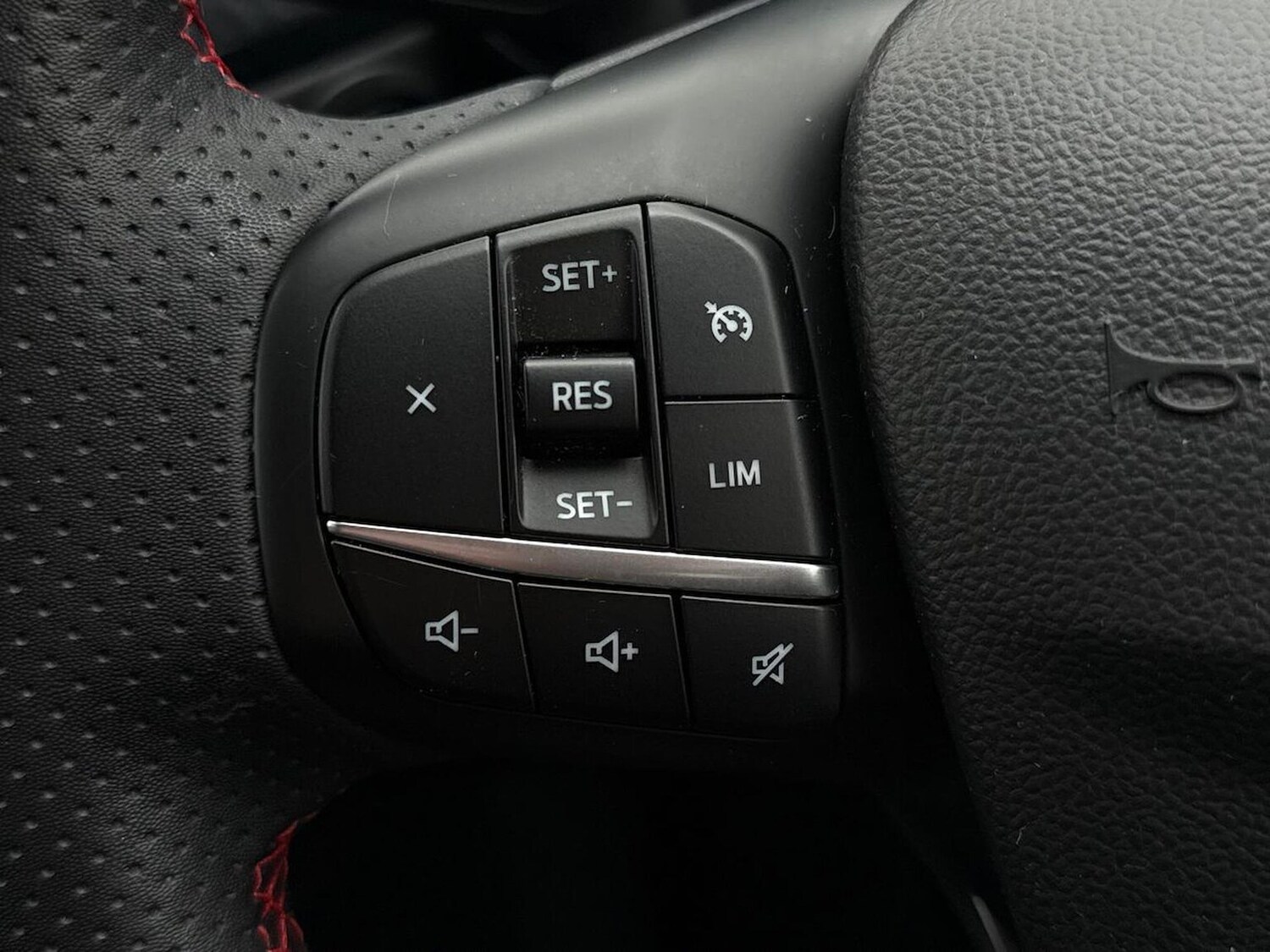 Used Ford Kuga 2022 for sale - 77688056: Photo 26