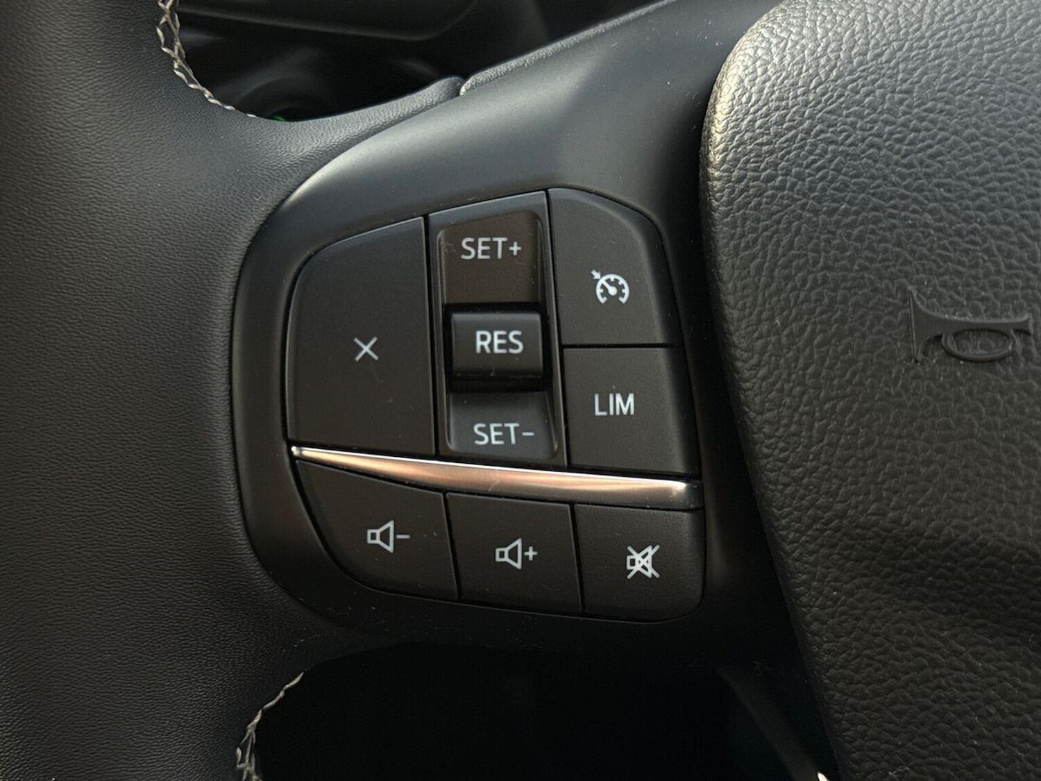 Used Ford Kuga 2023 for sale - 76555482: Photo 26