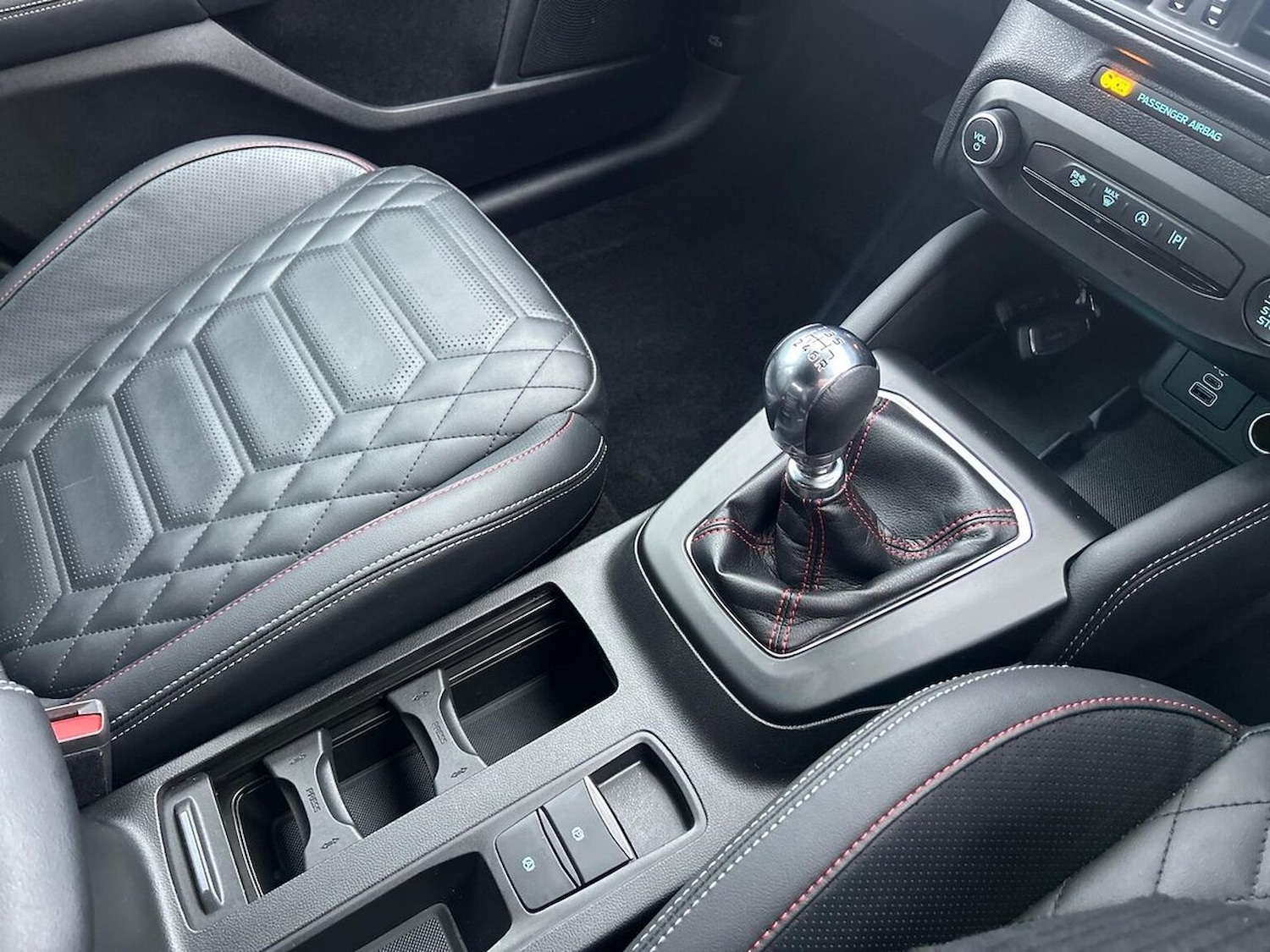 Used Ford Focus 2022 for sale - 76749023: Photo 13