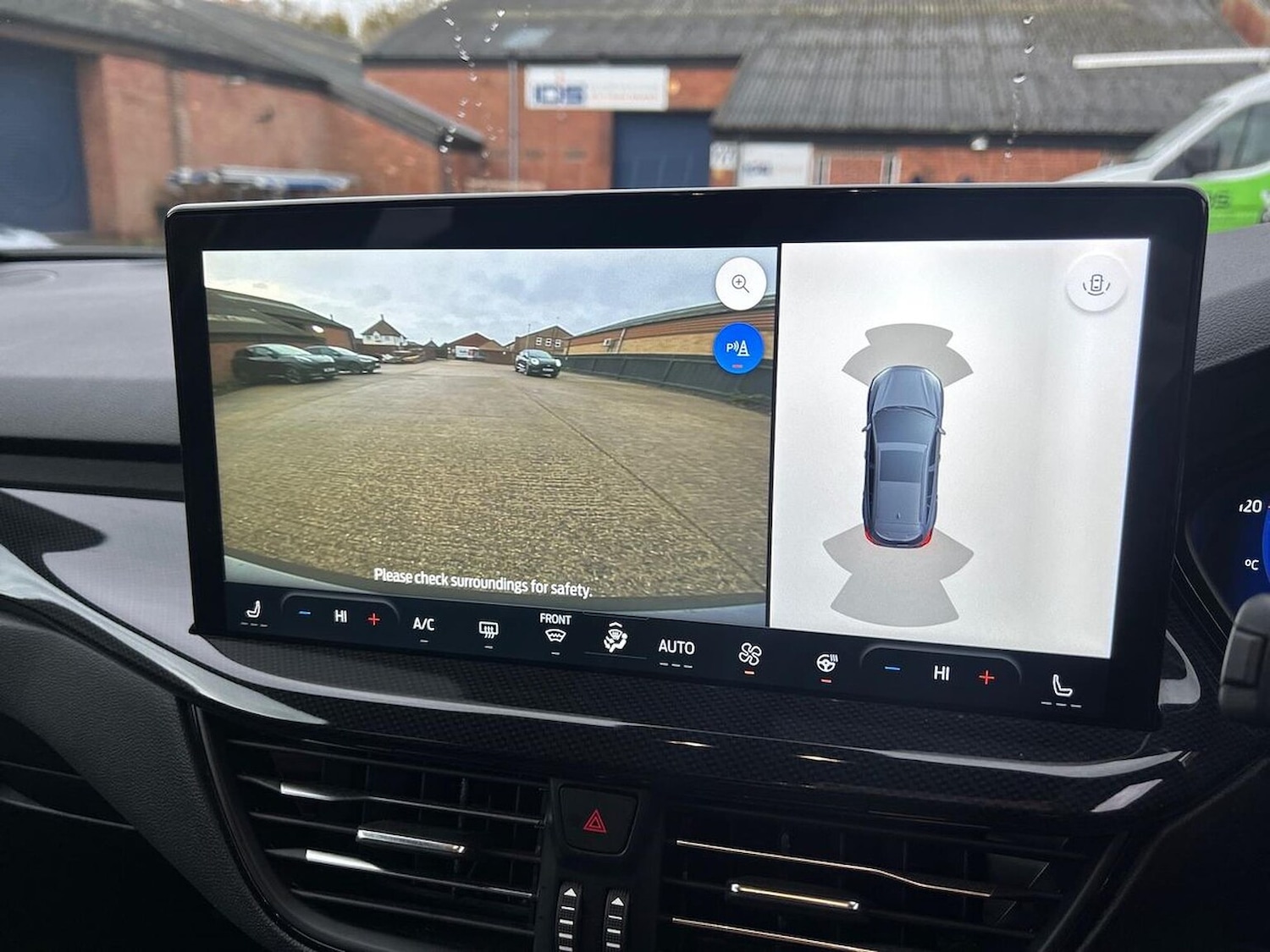 Used Ford Focus 2022 for sale - 76749023: Photo 23