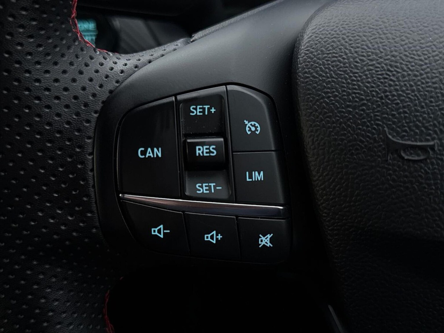 Used Ford Puma 2023 for sale - 77056984: Photo 28