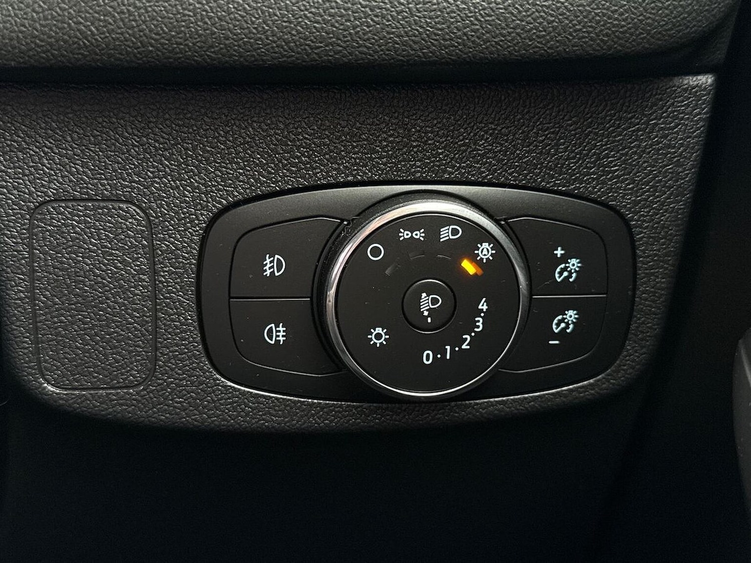 Vehicle 33