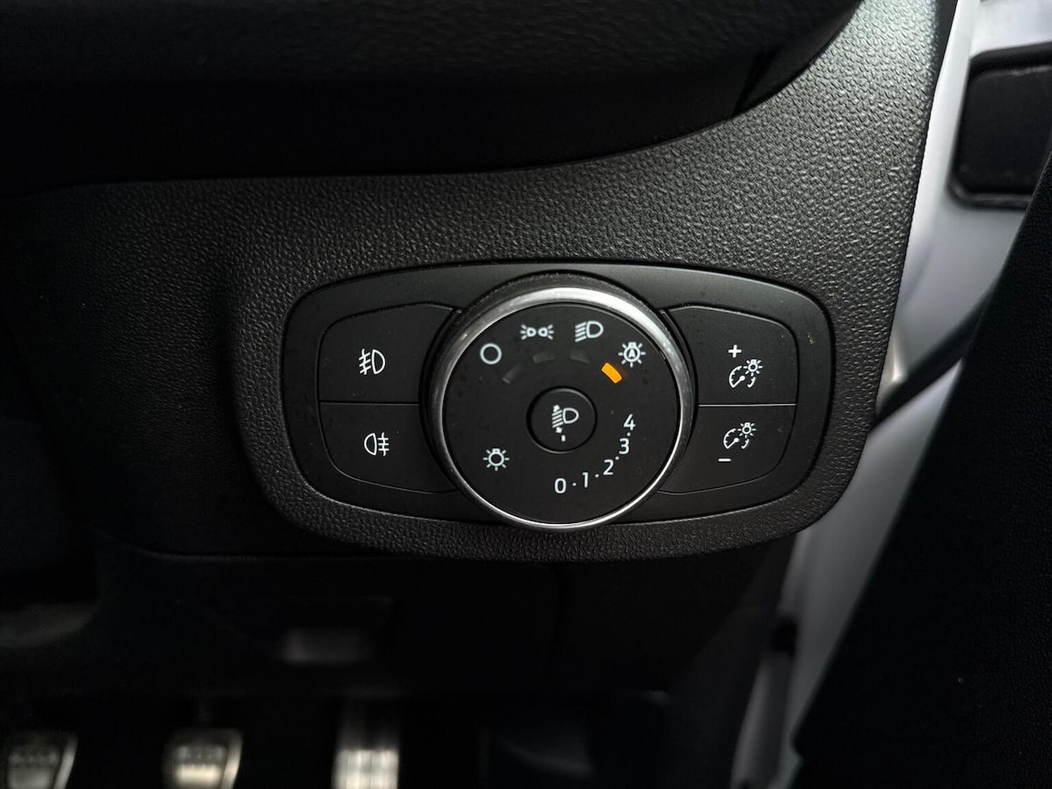 Used Ford Fiesta 2017 for sale - 76426760: Photo 31