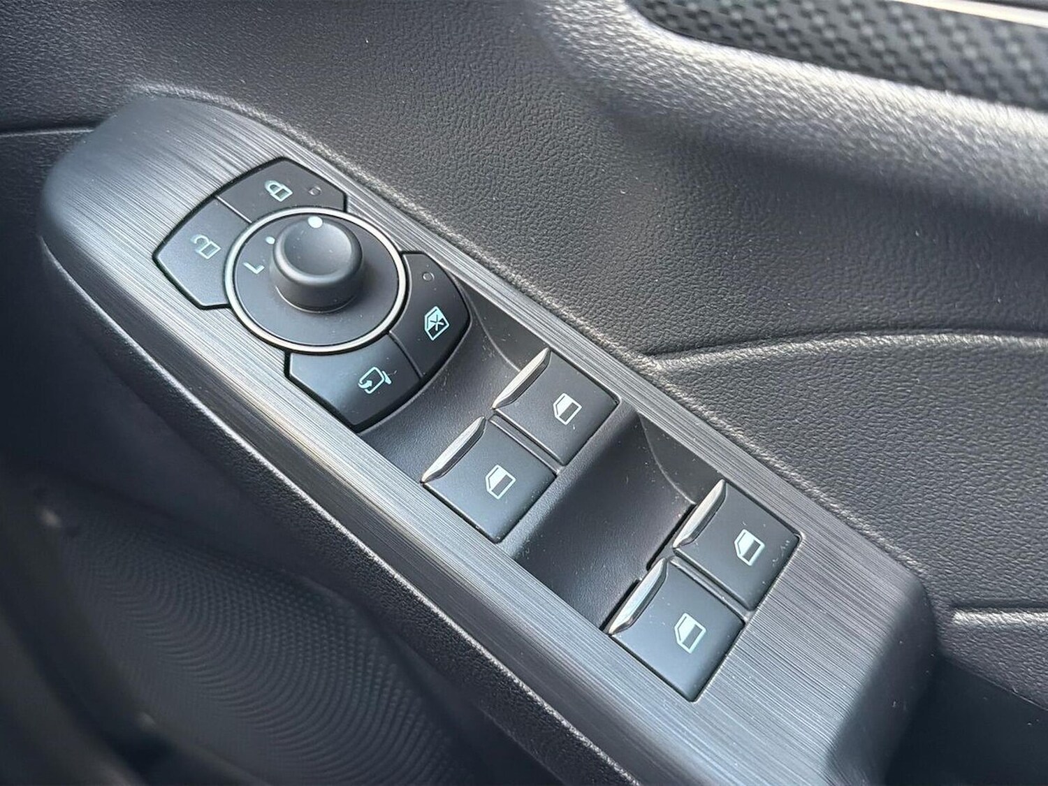 Used Ford Kuga 2023 for sale - 77688058: Photo 21