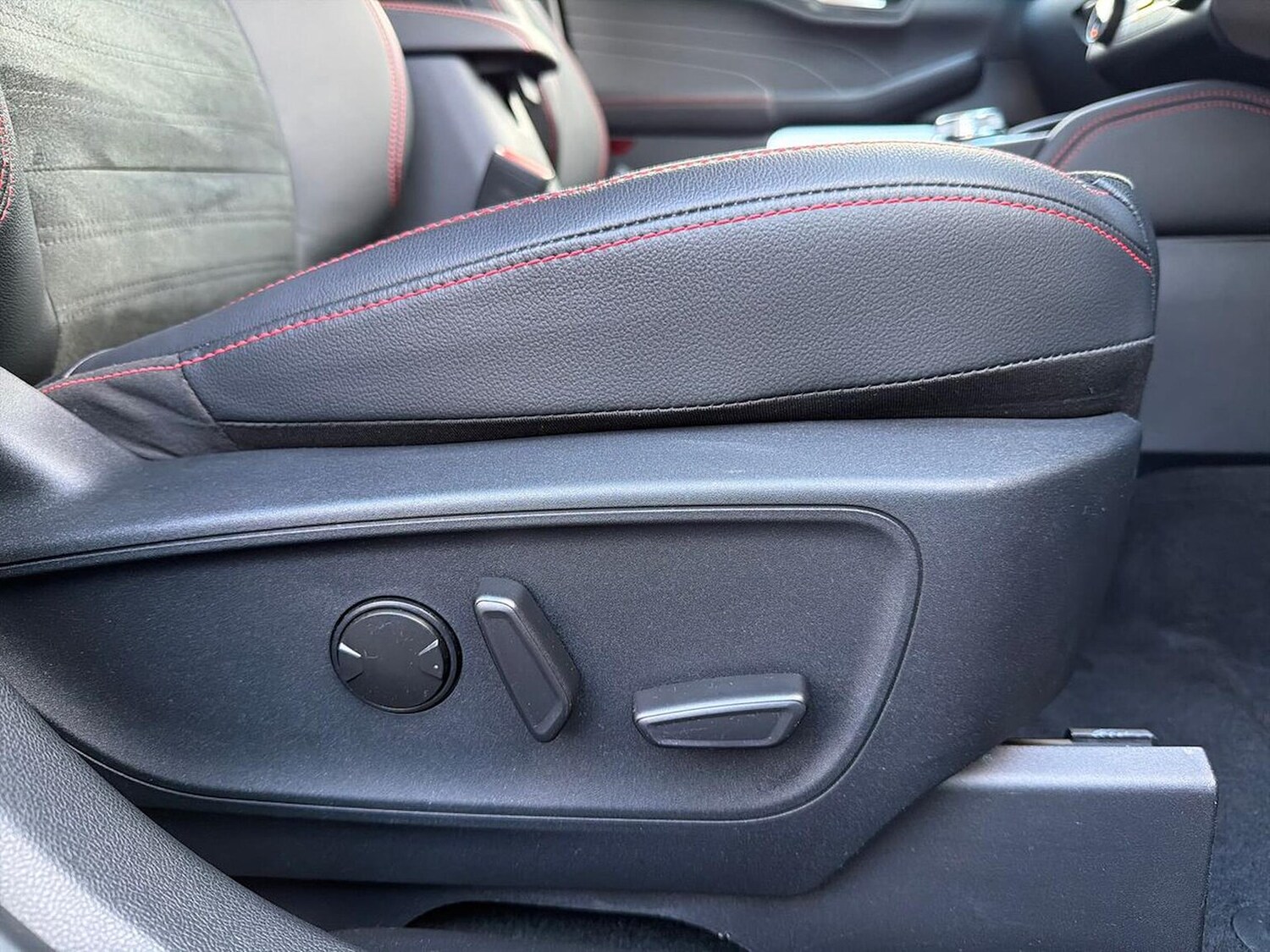 Used Ford Kuga 2023 for sale - 77688058: Photo 30