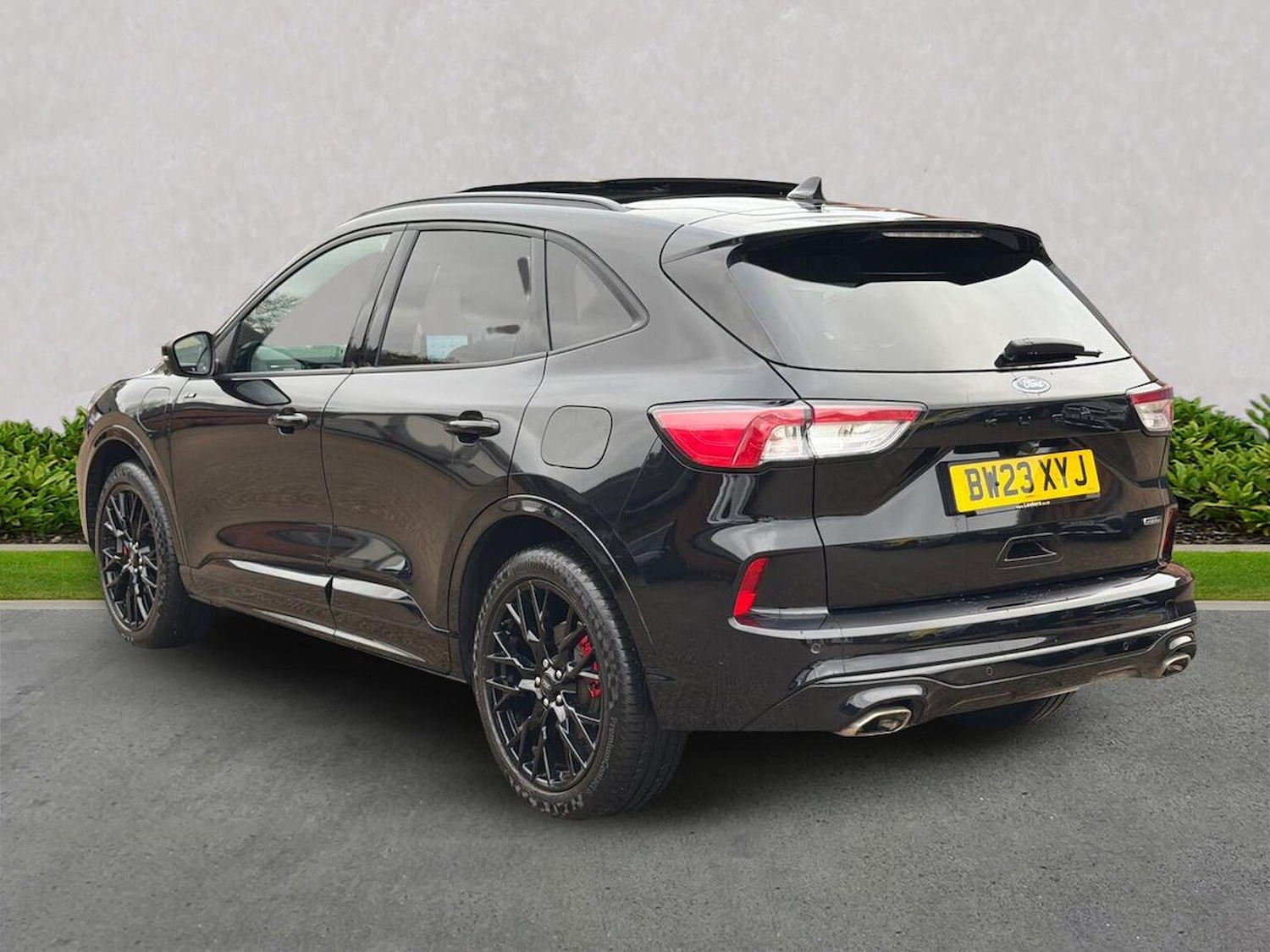 Used Ford Kuga 2023 for sale - 76720335: Photo 2