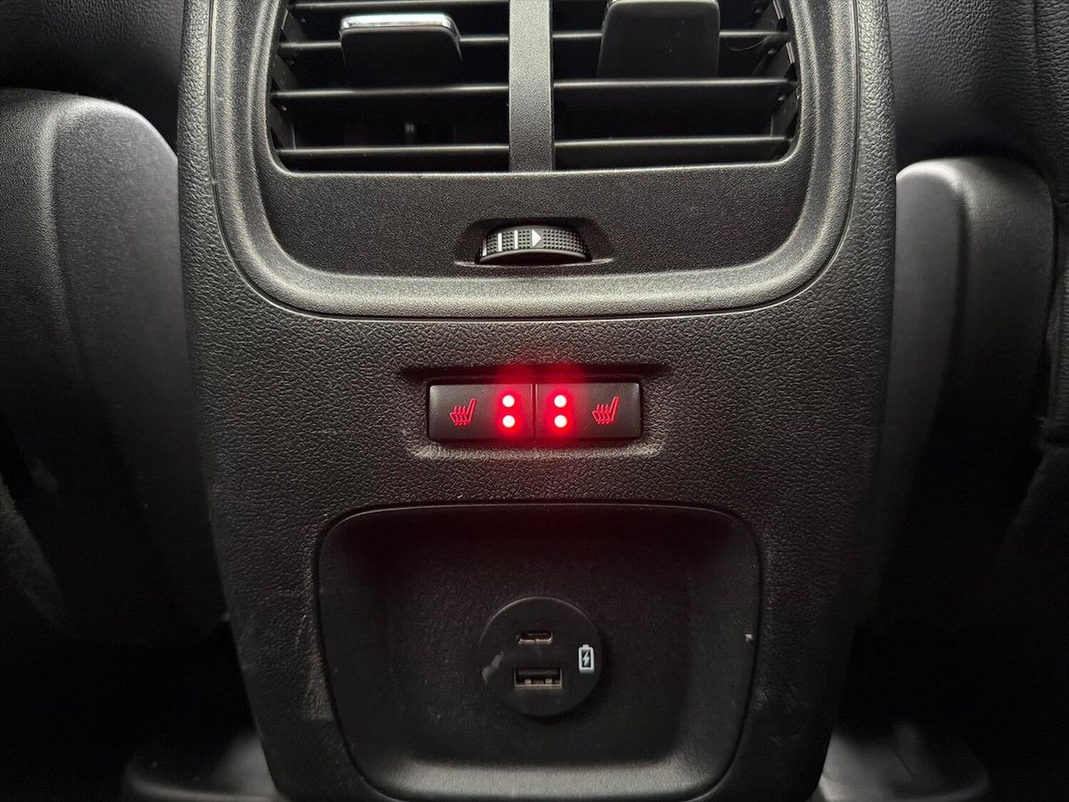 Used Ford Kuga 2022 for sale - 76578350: Photo 38