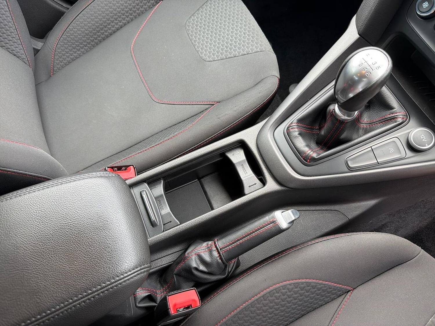 Used Ford Focus 2016 for sale - 76253656: Photo 13