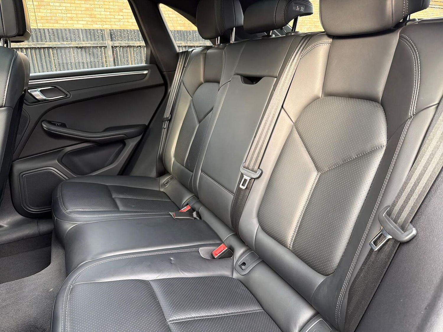 Used Porsche Macan 2018 for sale - 76430756: Photo 16