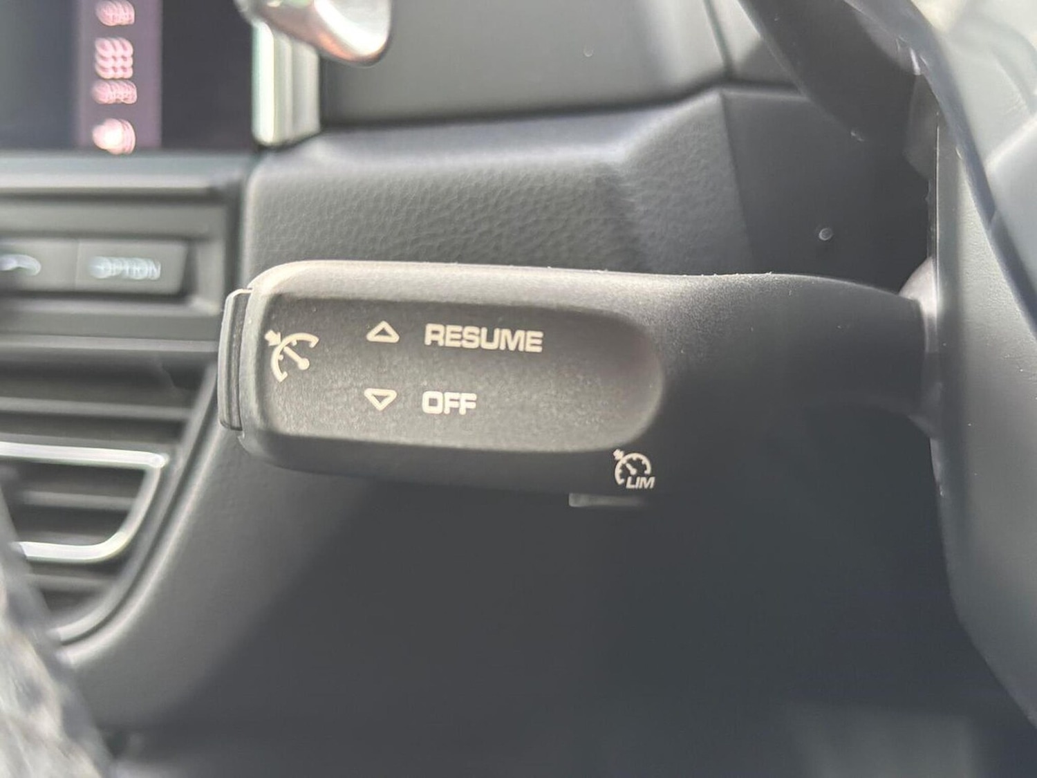 Used Porsche Macan 2018 for sale - 76430756: Photo 22