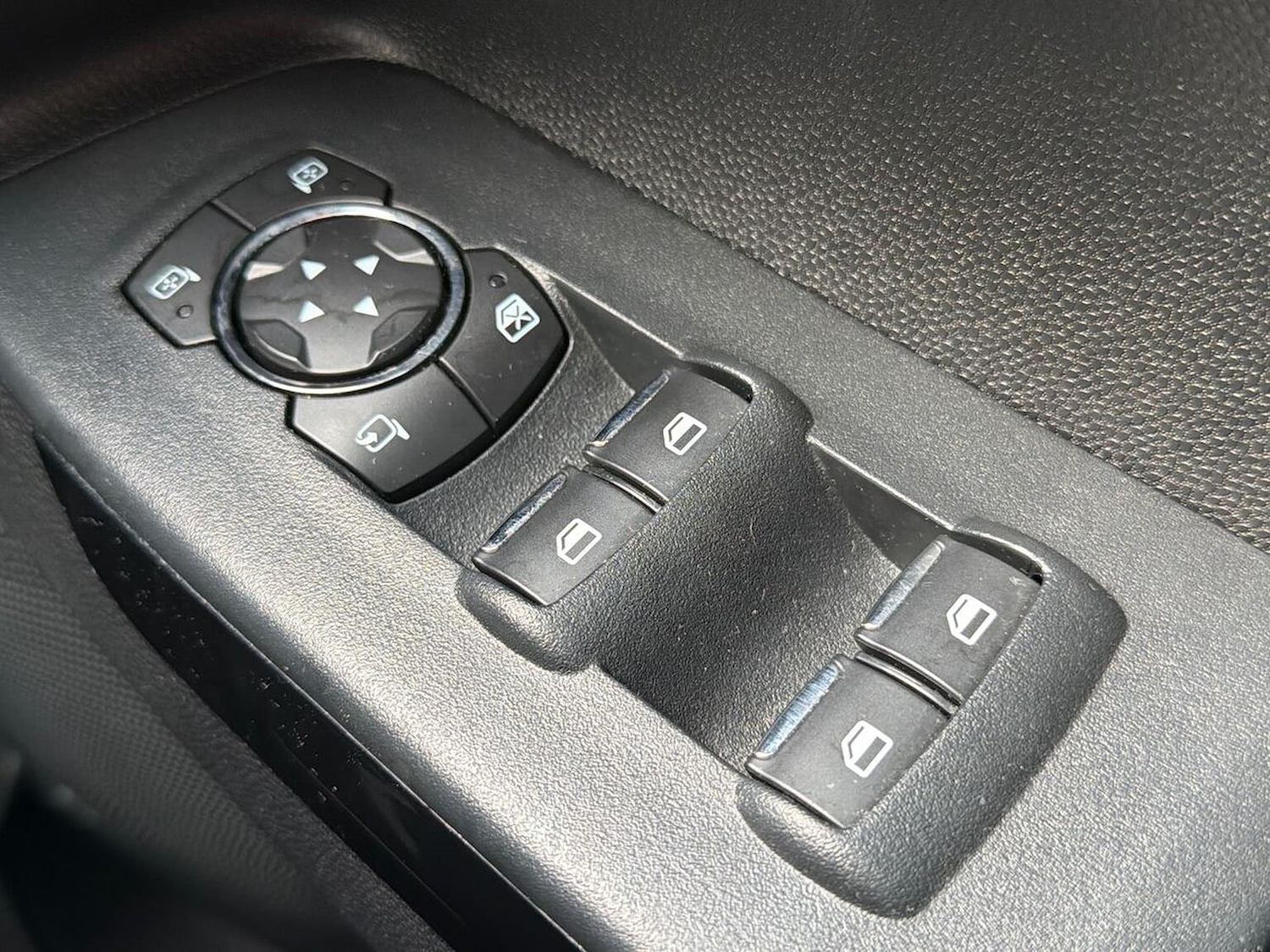 Used Ford Ecosport 2019 for sale - 76413967: Photo 21