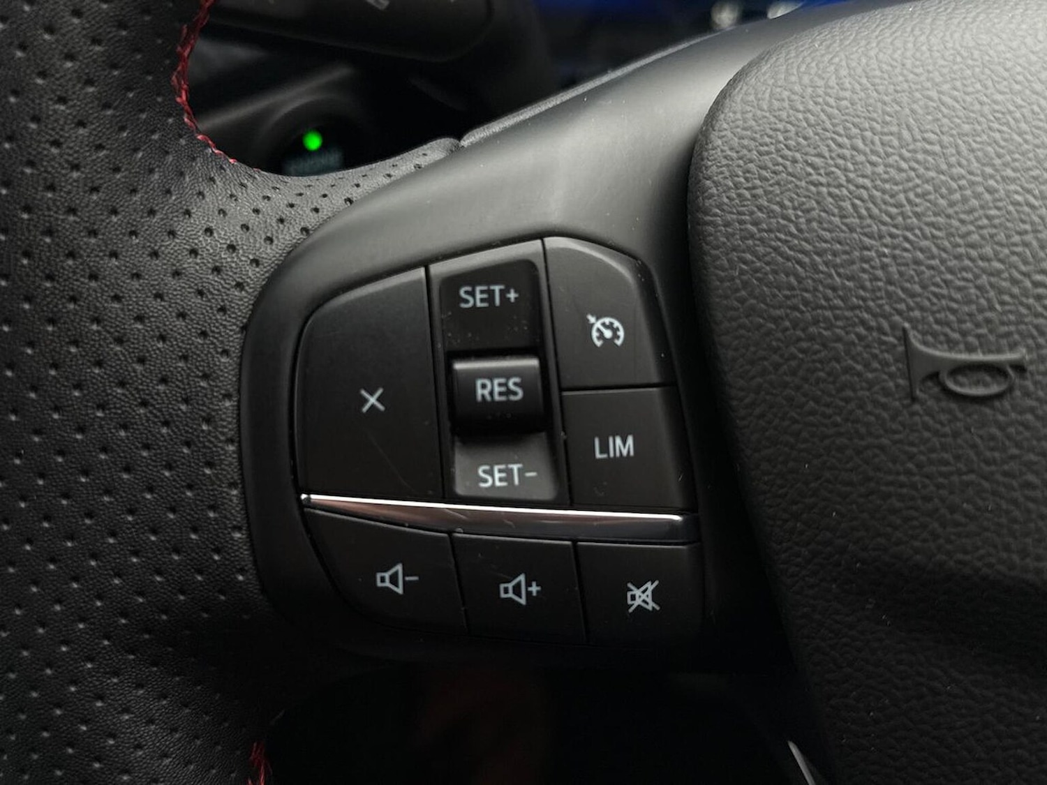 Used Ford Kuga 2023 for sale - 76682573: Photo 26