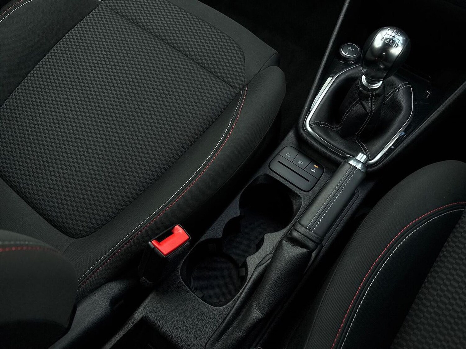 Used Ford Fiesta 2017 for sale - 76383376: Photo 13