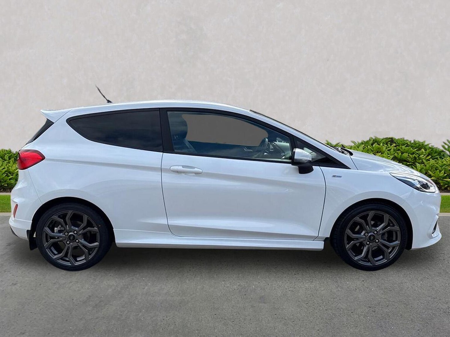 Used Ford Fiesta 2017 for sale - 76383376: Photo 3