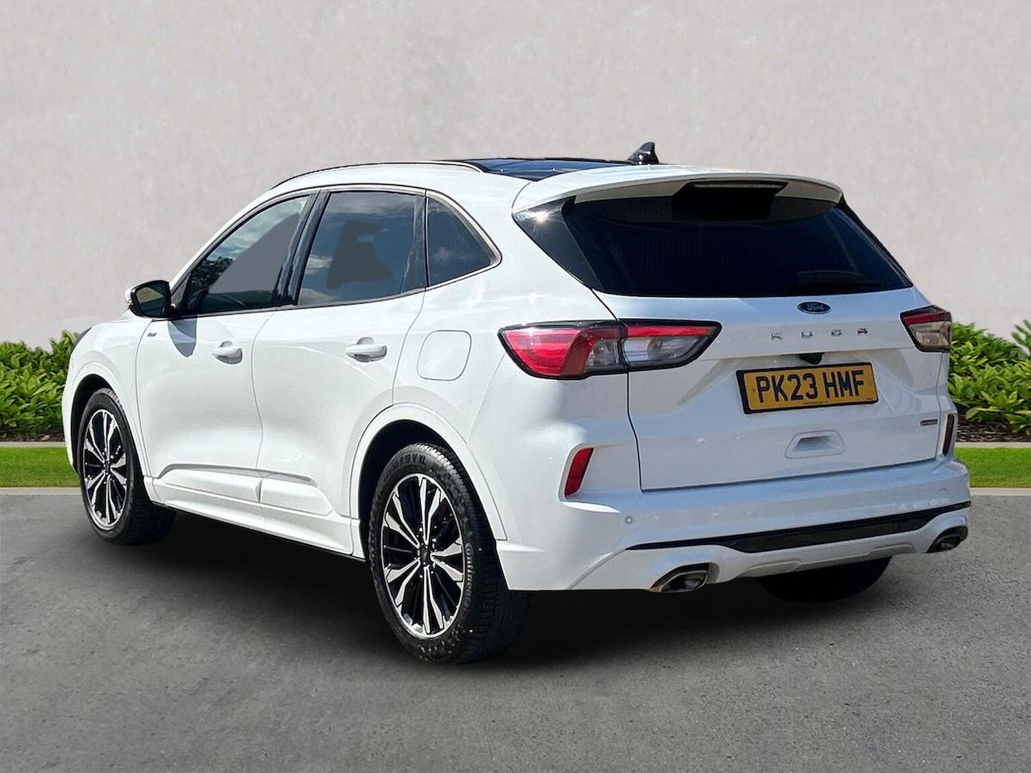 Used Ford Kuga 2023 for sale - 76011016: Photo 2
