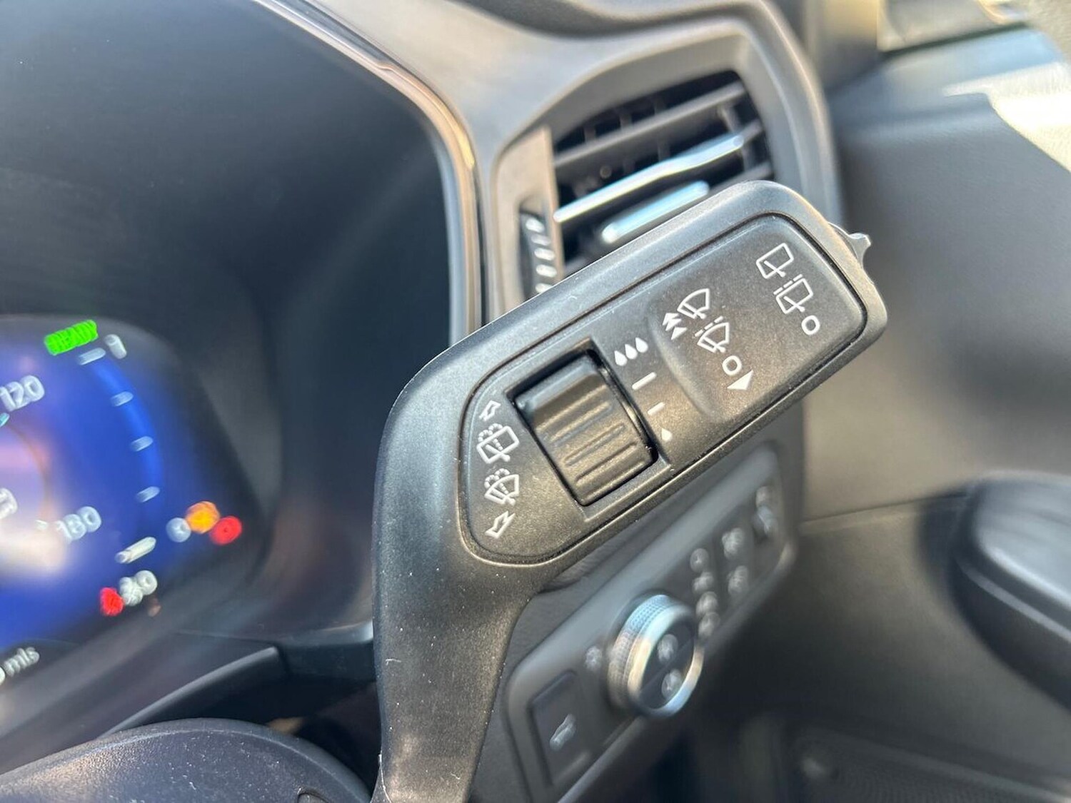Used Ford Kuga 2023 for sale - 76011016: Photo 29