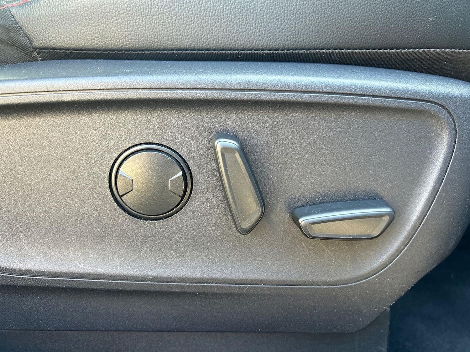 Used Ford Kuga 2023 for sale - 76011016: Photo 30