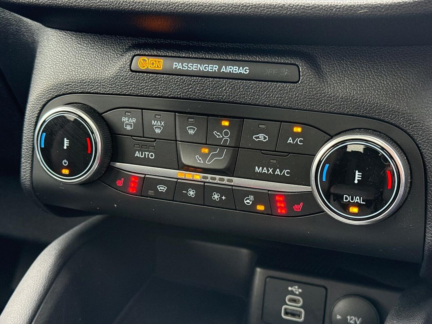 Used Ford Kuga 2023 for sale - 76134335: Photo 12