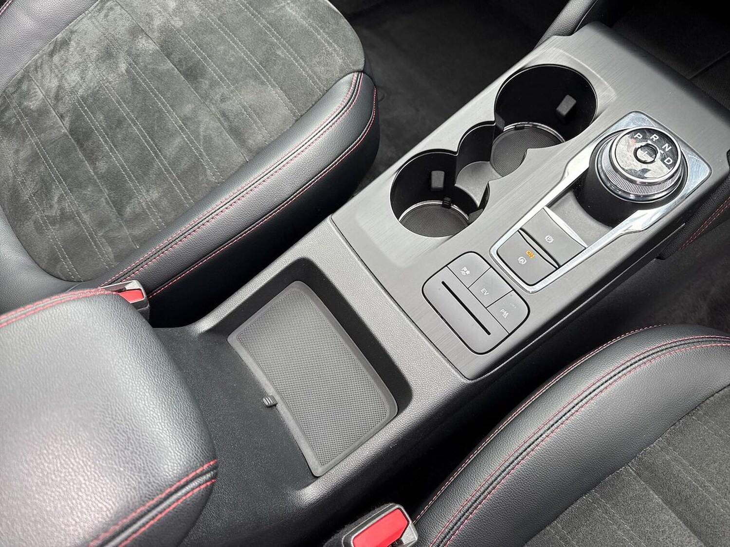 Used Ford Kuga 2023 for sale - 76134335: Photo 13