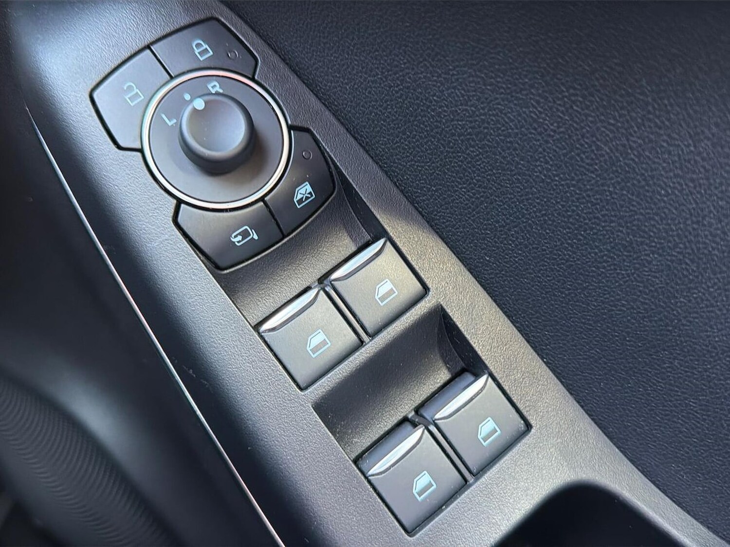 Used Ford Puma 2024 for sale - 78194506: Photo 23