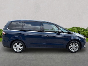 Used Ford Galaxy 2023 for sale - 79320704: Photo