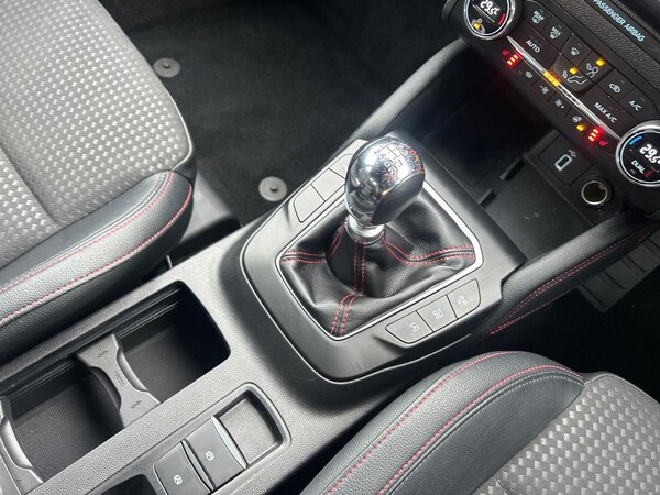 Used Ford Focus 2021 for sale - 76187196: Photo 13