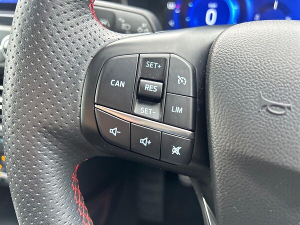 Used Ford Focus 2021 for sale - 76187196: Photo 26