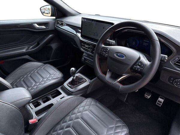 Used Ford Focus 2022 for sale - 76019501: Photo 15