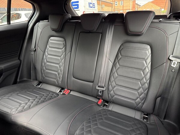 Used Ford Focus 2022 for sale - 76019501: Photo 16