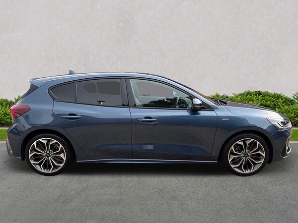 Used Ford Focus 2022 for sale - 76019501: Photo 3