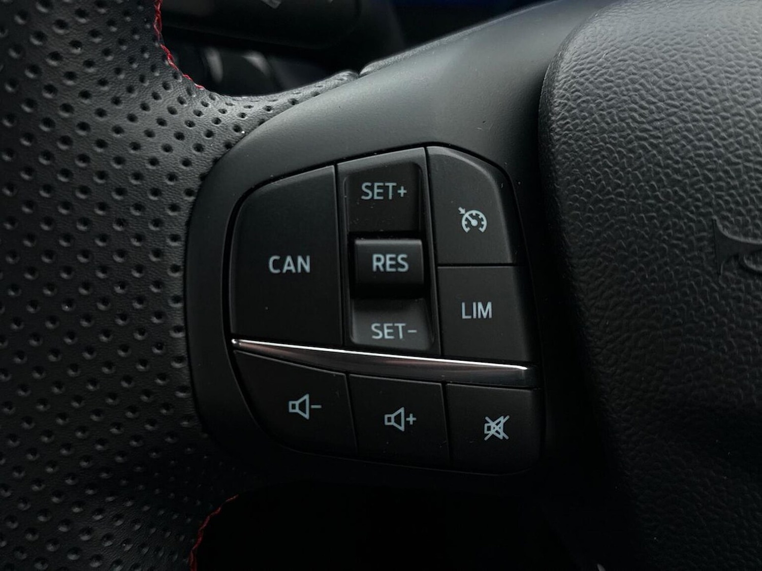 Used Ford Puma 2023 for sale - 78202065: Photo 28