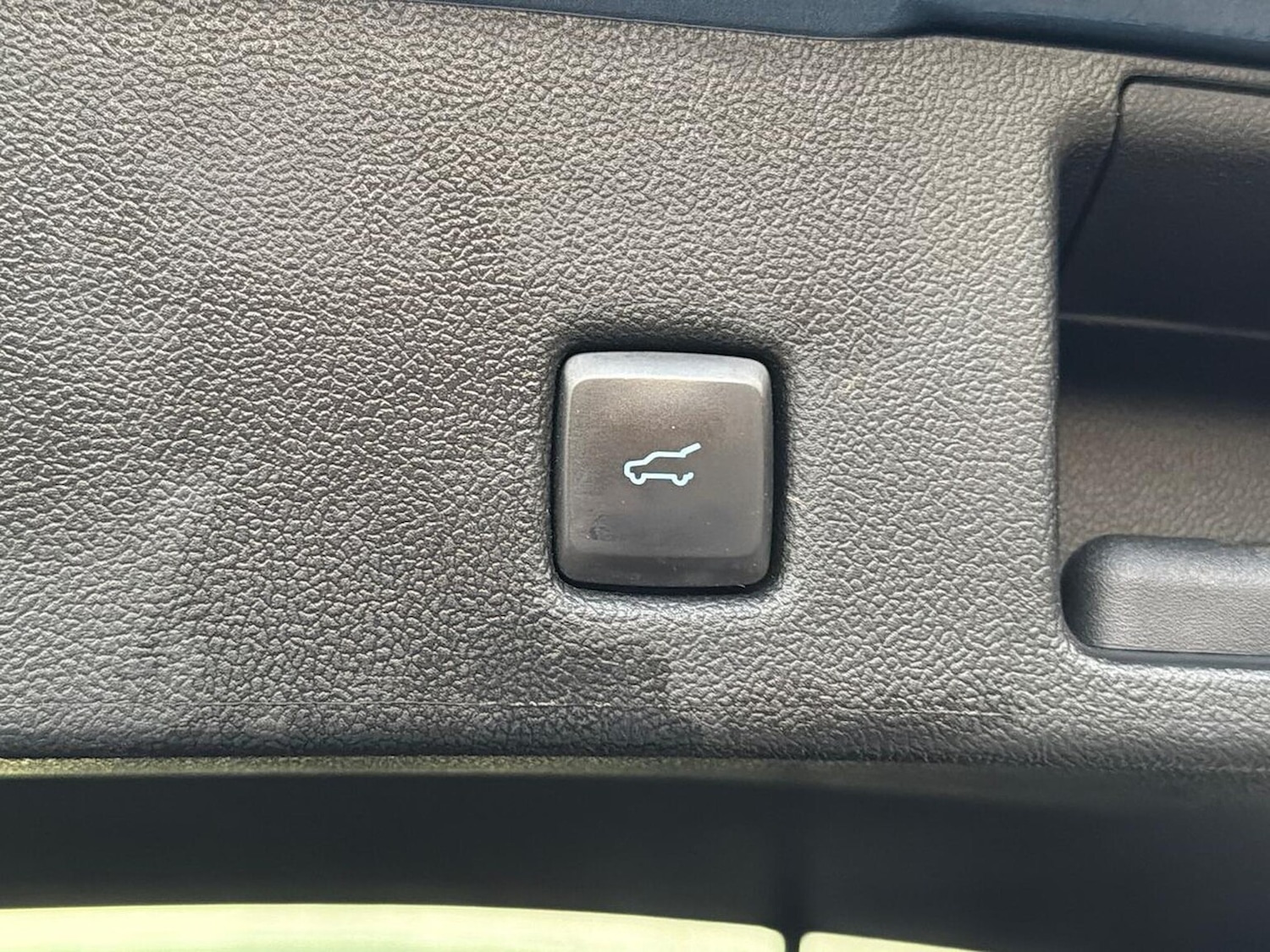 Used Ford Kuga 2022 for sale - 77090084: Photo 35