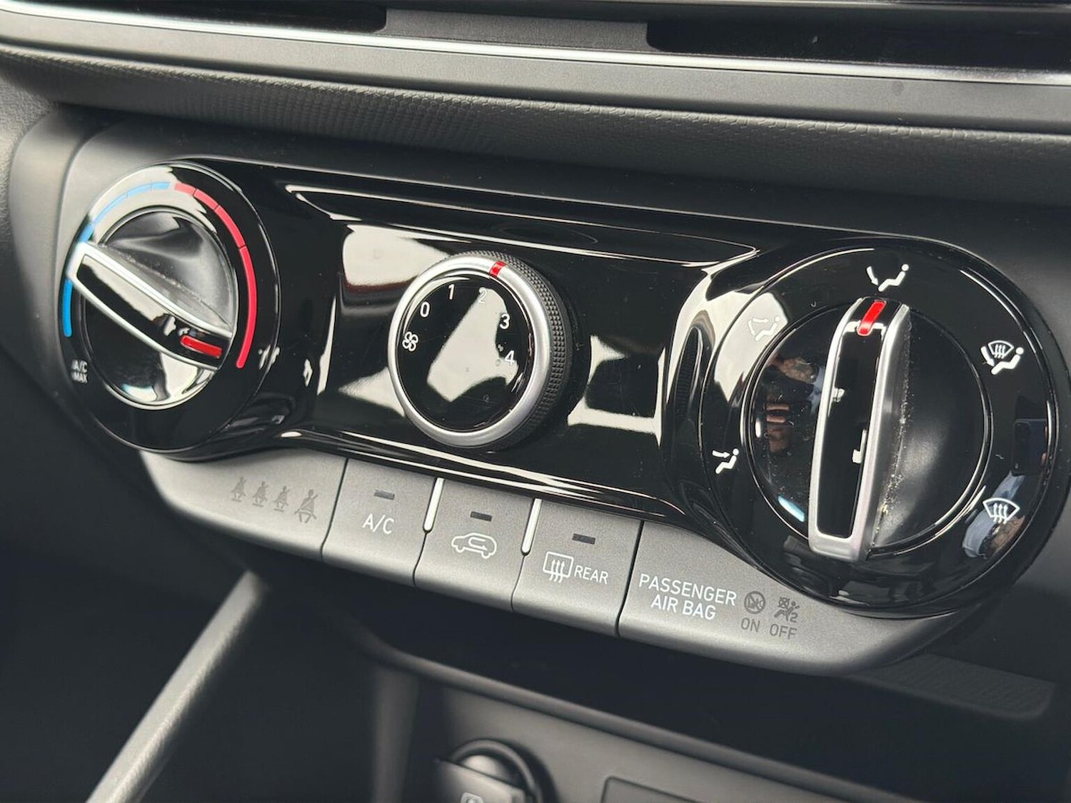 Used Hyundai KONA 2023 for sale - 76287236: Photo 12