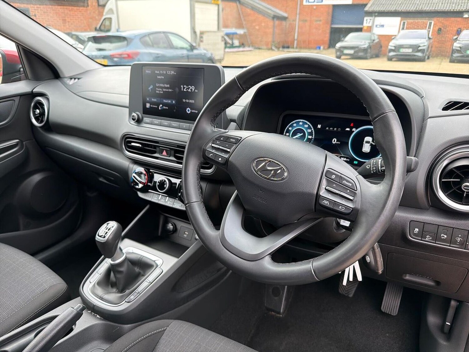 Used Hyundai KONA 2023 for sale - 76287236: Photo 15