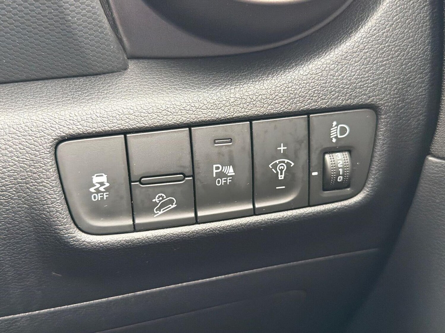 Used Hyundai KONA 2023 for sale - 76287236: Photo 22