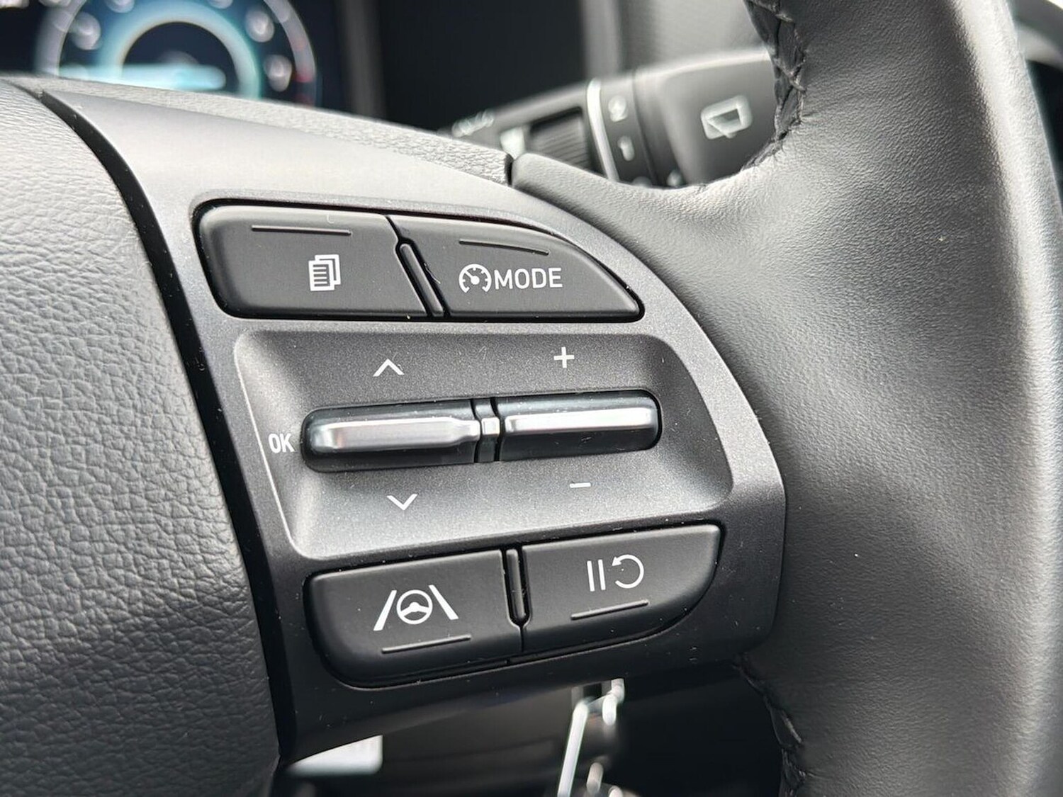 Used Hyundai KONA 2023 for sale - 76287236: Photo 27