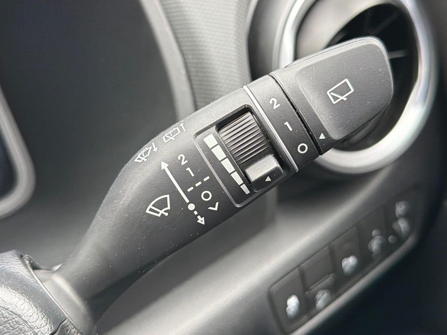 Used Hyundai KONA 2023 for sale - 76287236: Photo 29