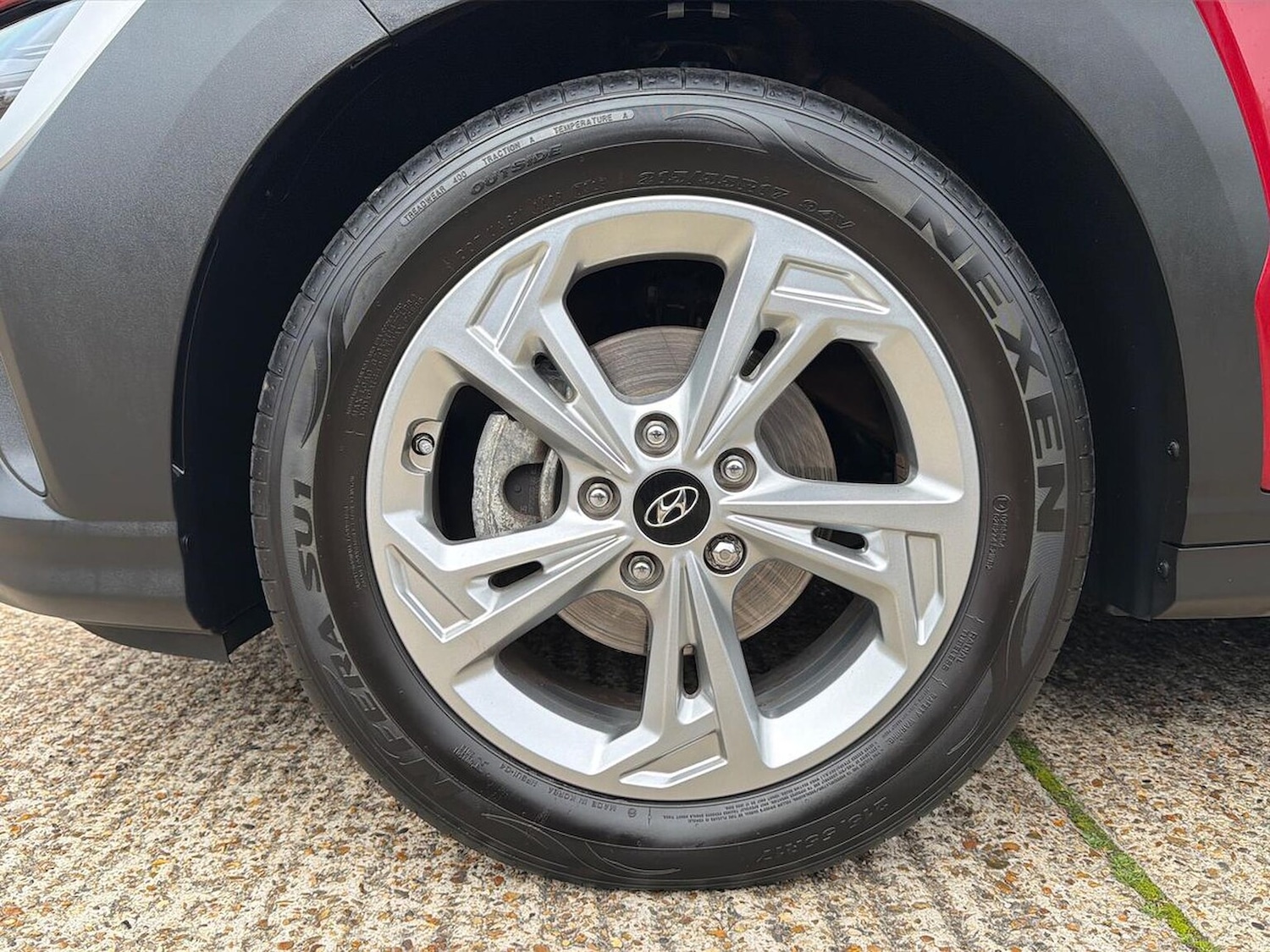 Used Hyundai KONA 2023 for sale - 76287236: Photo 6