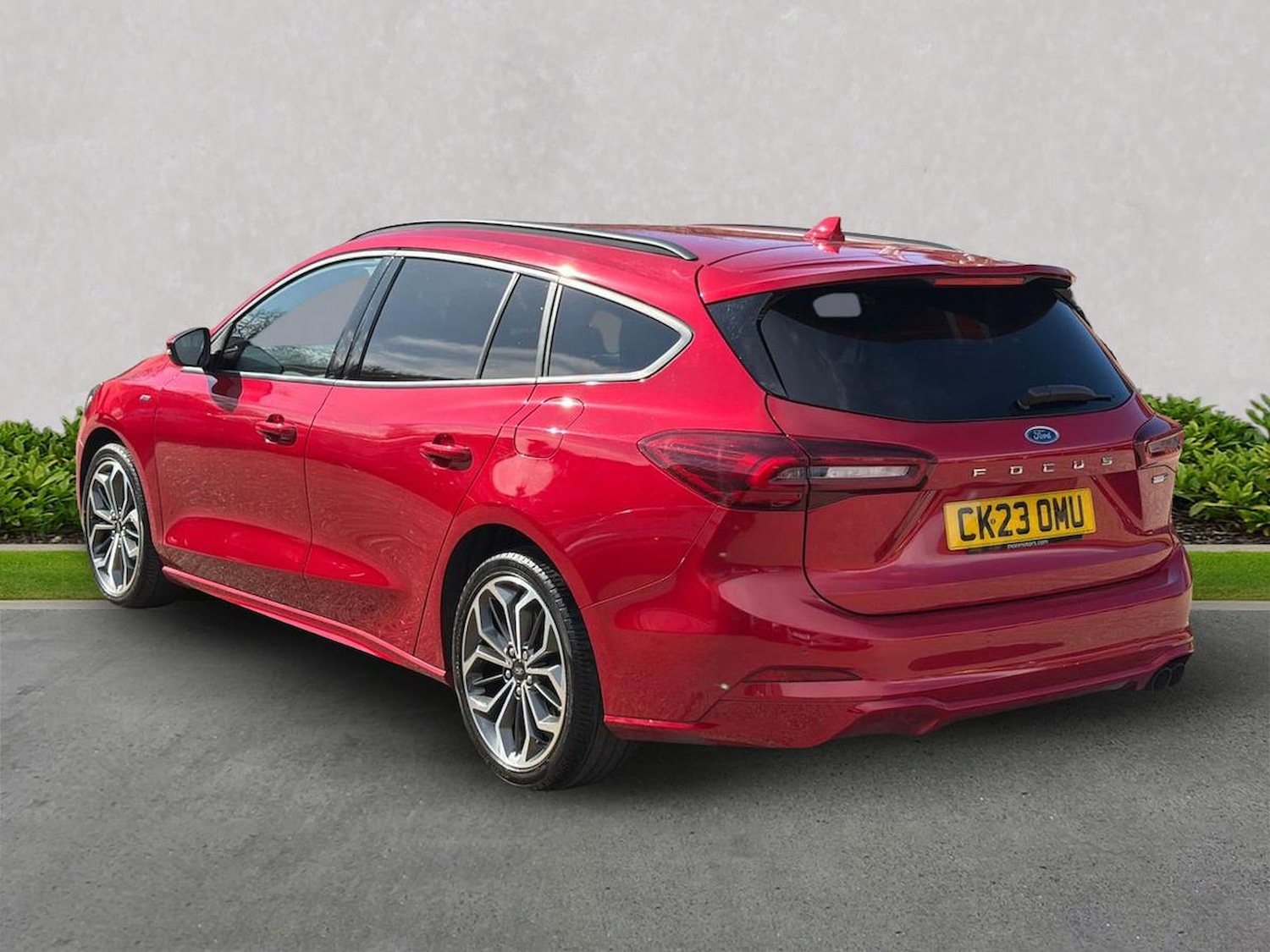 Used Ford Focus 2023 for sale - 78194409: Photo 2