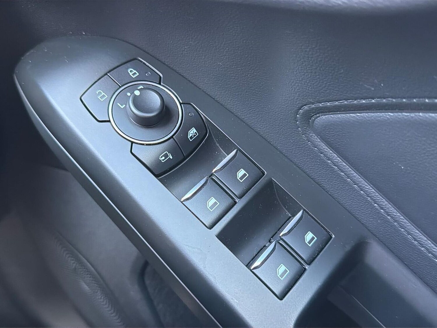 Used Ford Focus 2023 for sale - 78194409: Photo 23