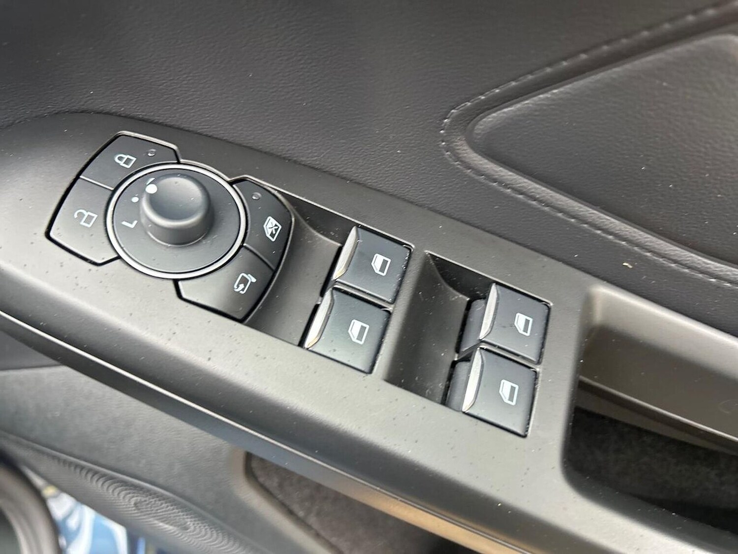 Used Ford Focus 2023 for sale - 76777310: Photo 21