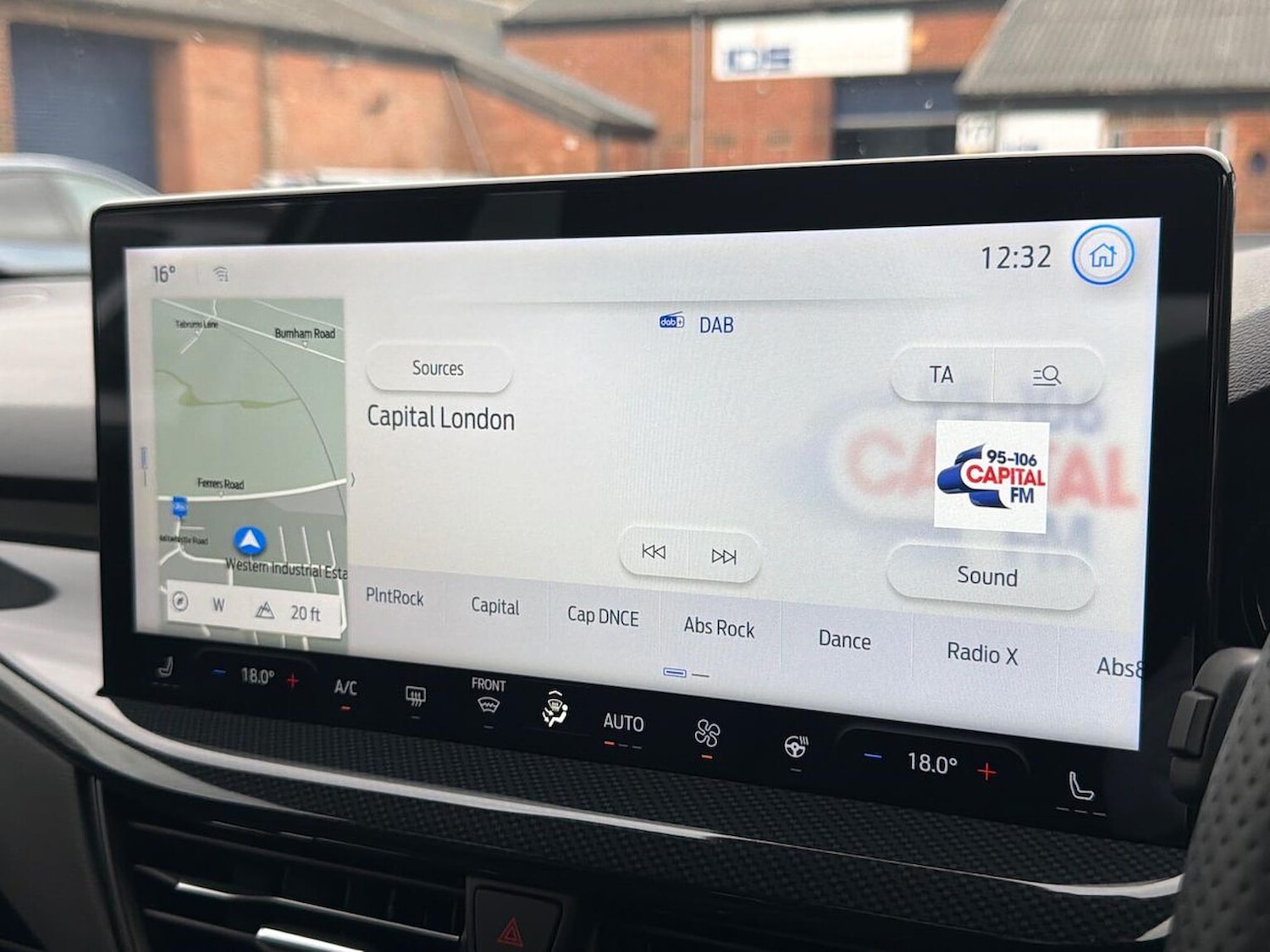 Used Ford Focus 2023 for sale - 76253654: Photo 11