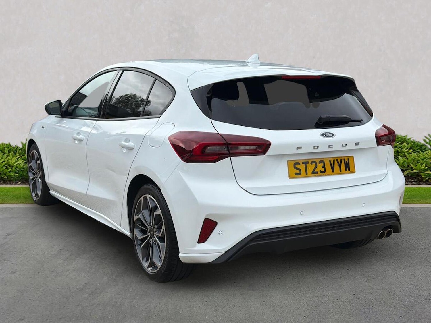 Used Ford Focus 2023 for sale - 76253654: Photo 2